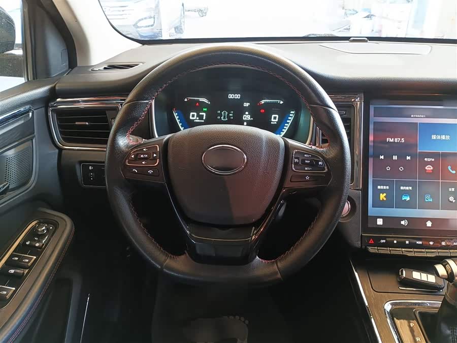 SWM斯威汽车 SWM斯威G05 2020 汽车图片 #12