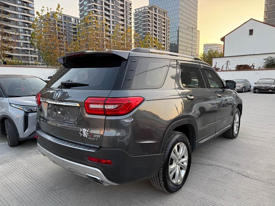 Changan CS95 2017 car image #12