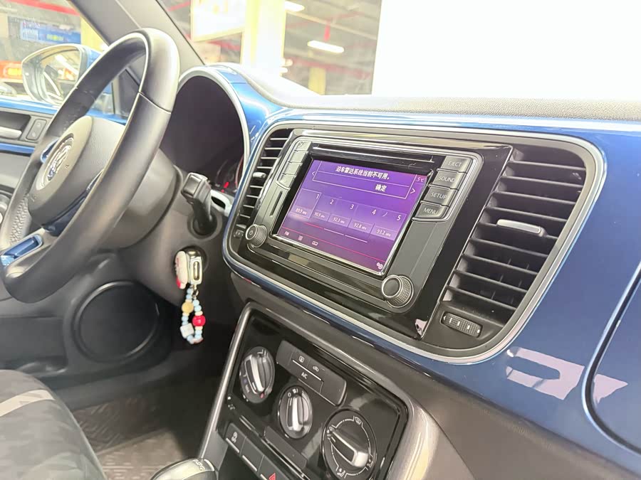 Volkswagen Beetle 2017 изображение автомобиля #12