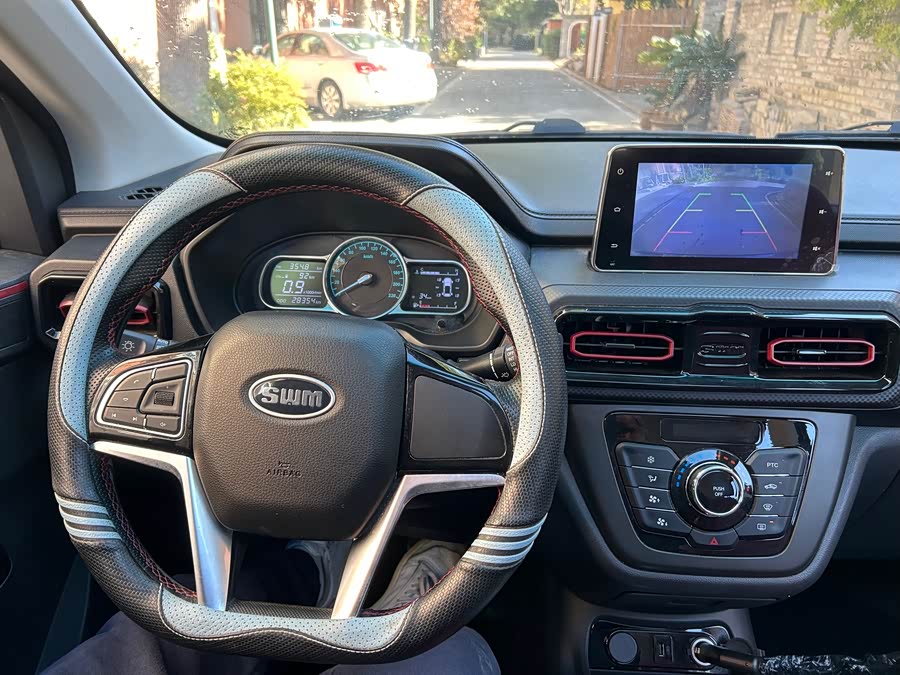 SWM斯威汽车 SWM斯威大虎 2023 #12 SWM斯威汽车 SWM斯威大虎 2023 汽车图片 #12