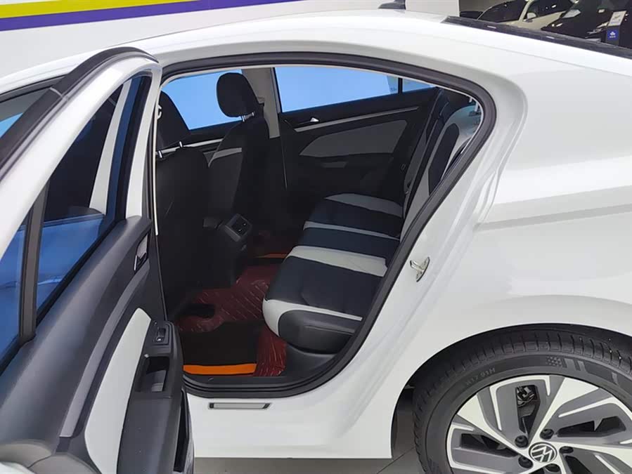 Volkswagen Bora 2024 imagem de carro #12