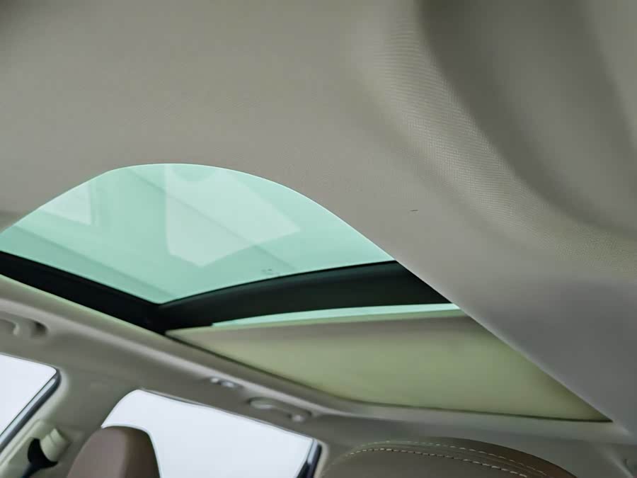 GEELY Boyue 2017 car image #12