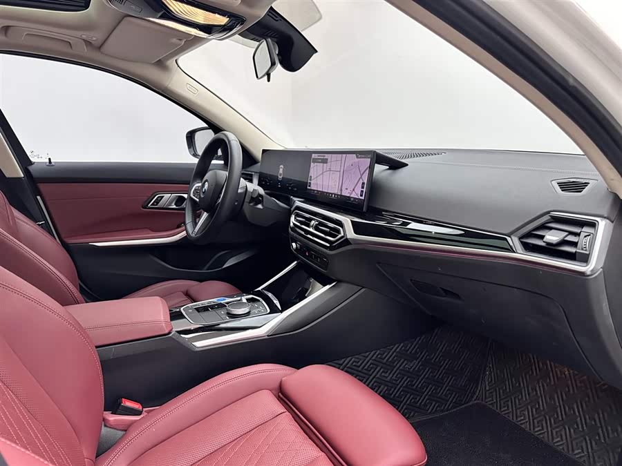BMW i3 2023 car image #12