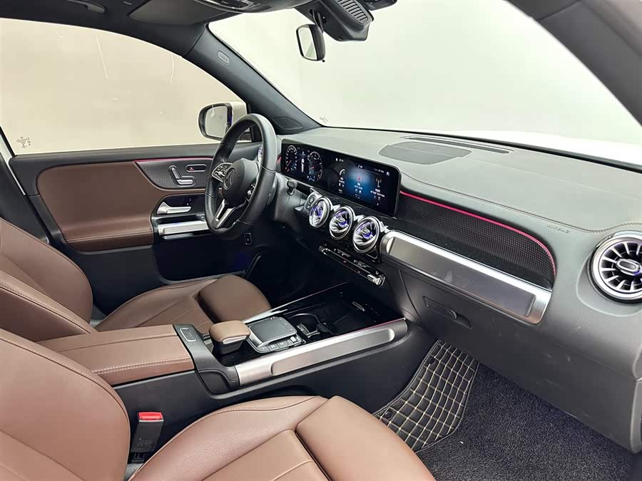 Mercedes-Benz GLB Class 2022 #12 Mercedes-Benz GLB Class 2022 car image #12