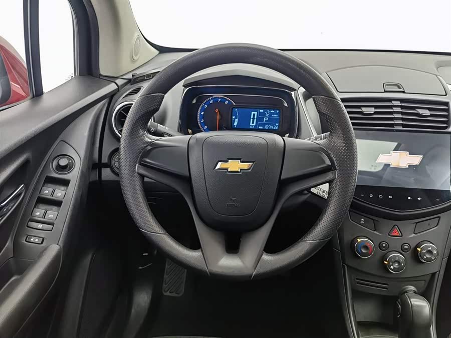 Chevrolet Tracker 2016 car image #12