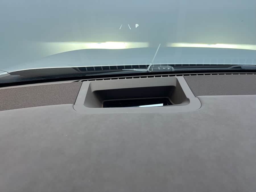 2024 immagine di auto #12