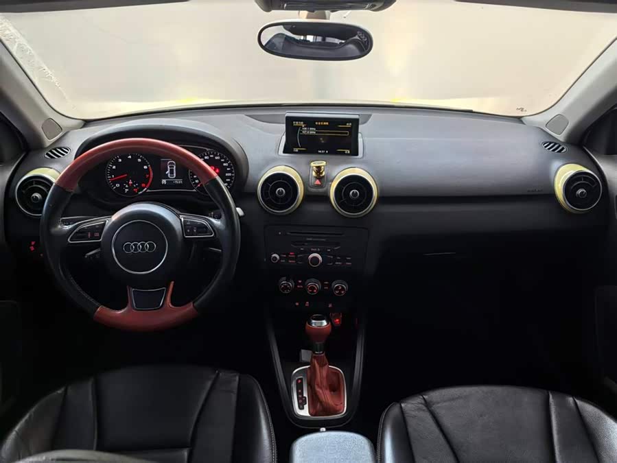 Audi A1 2014 car image #12