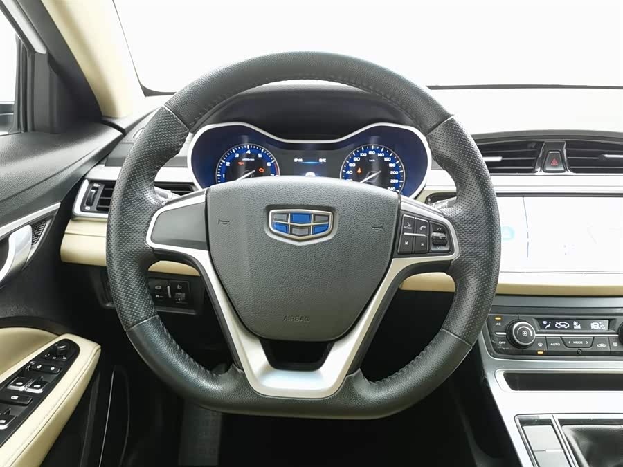 GEELY Emgrand 2018 car image #12