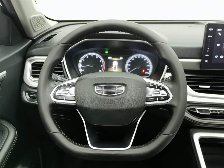 GEELY Vision X6 2020 car image #12