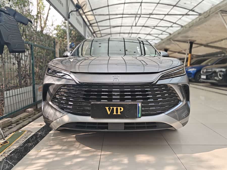 BYD SongL DM-i 2025 car image #12