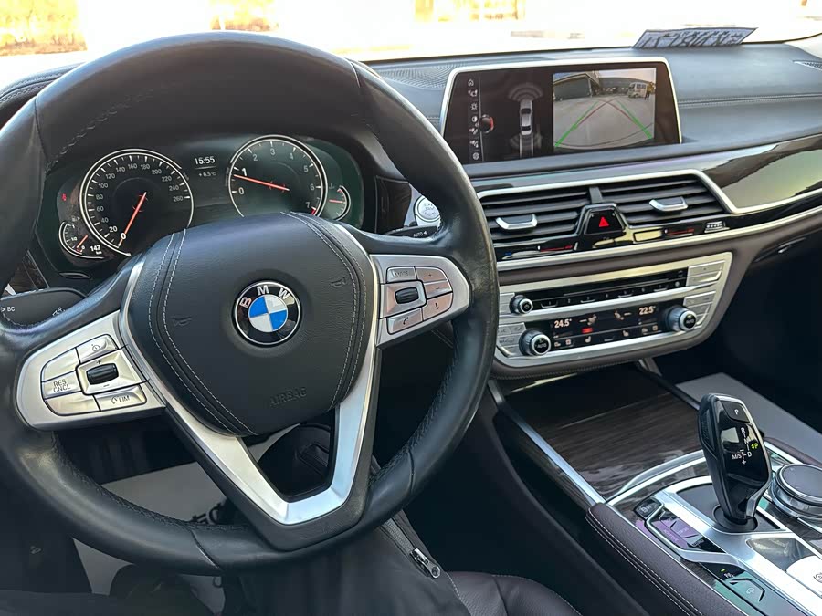 BMW 7 Series 2016 #12 BMW 7 Series 2016 car image #12