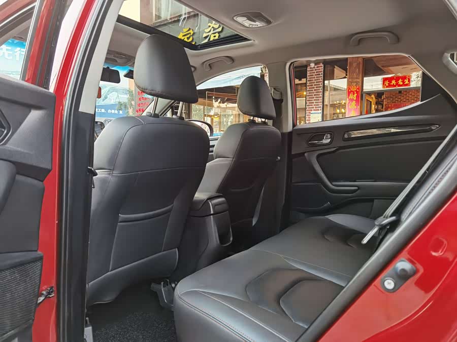 JAC 2017 #12 JAC 2017 car image #12