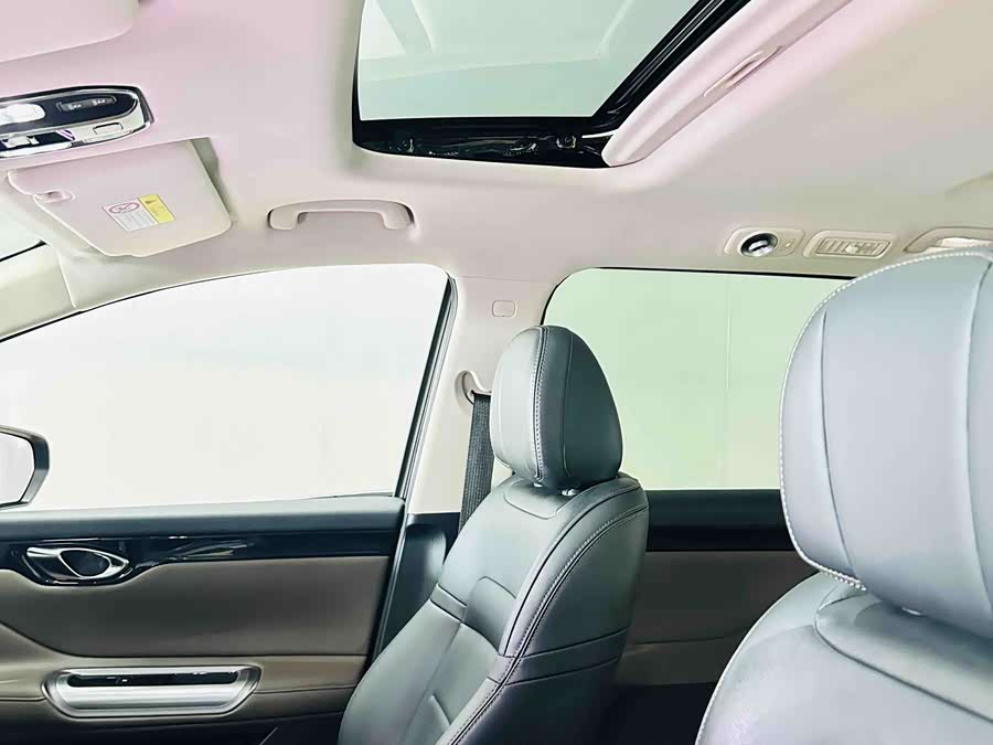 GAC Trumpchi E8 2024 car image #12