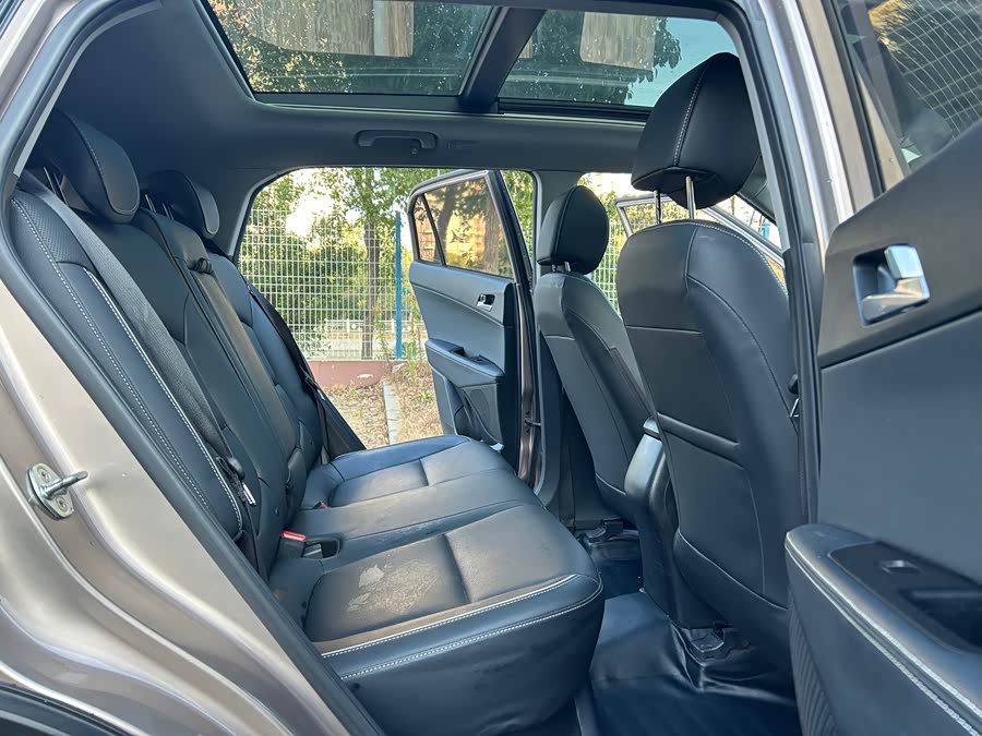 Hyundai ix25 2019 #12 Hyundai ix25 2019 car image #12