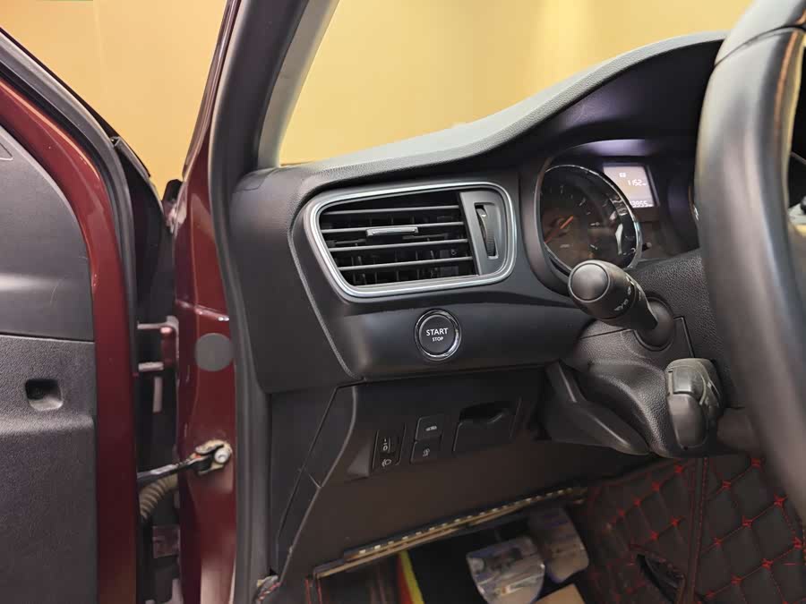 Citroen C3-XR 2015 #12 Citroen C3-XR 2015 car image #12