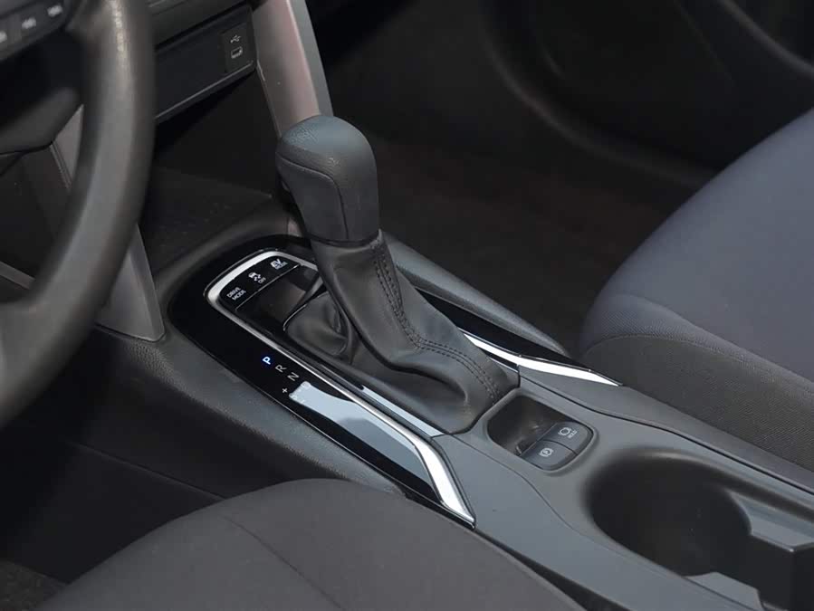 Toyota Corolla Cross 2024 car image #12