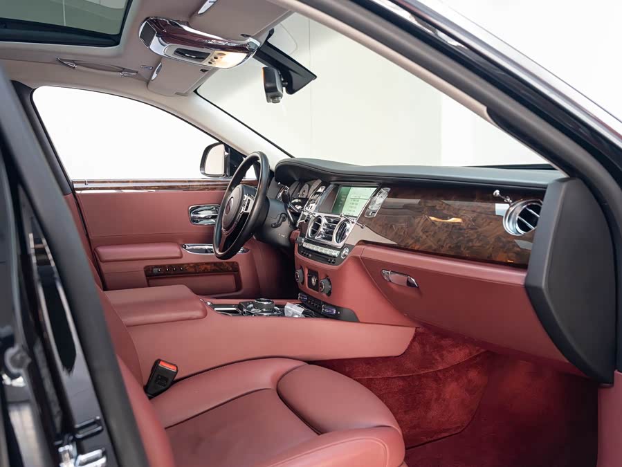 Rolls-Royce Ghost 2016 car image #12