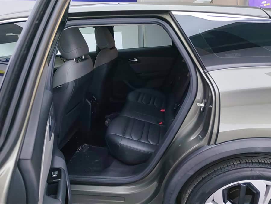 Citroen C5 X 2021 car image #12