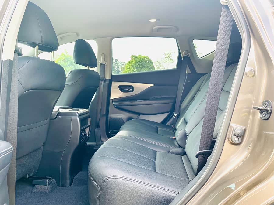 Nissan Murano 2022 image de voiture #12