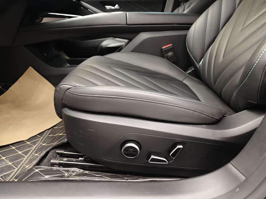 Deepal SL03 2024 car image #12