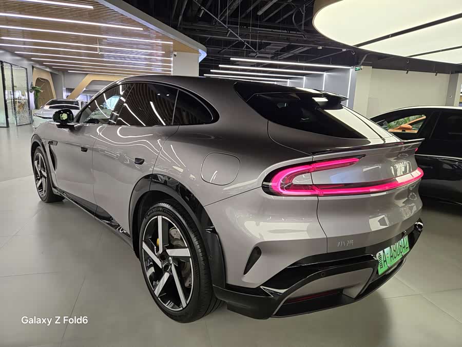 MI YU7 2025 car image #12