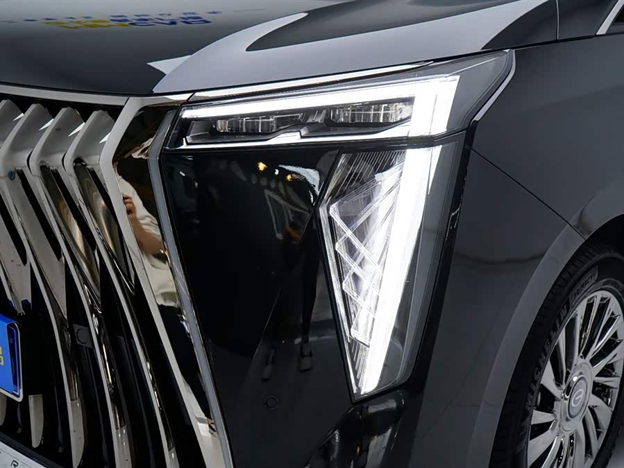 GAC Trumpchi M8 2023 #12 GAC Trumpchi M8 2023 car image #12