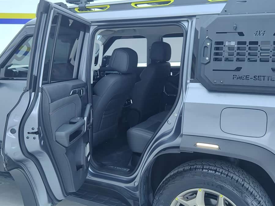 Jetour Traveller 2024 car image #12