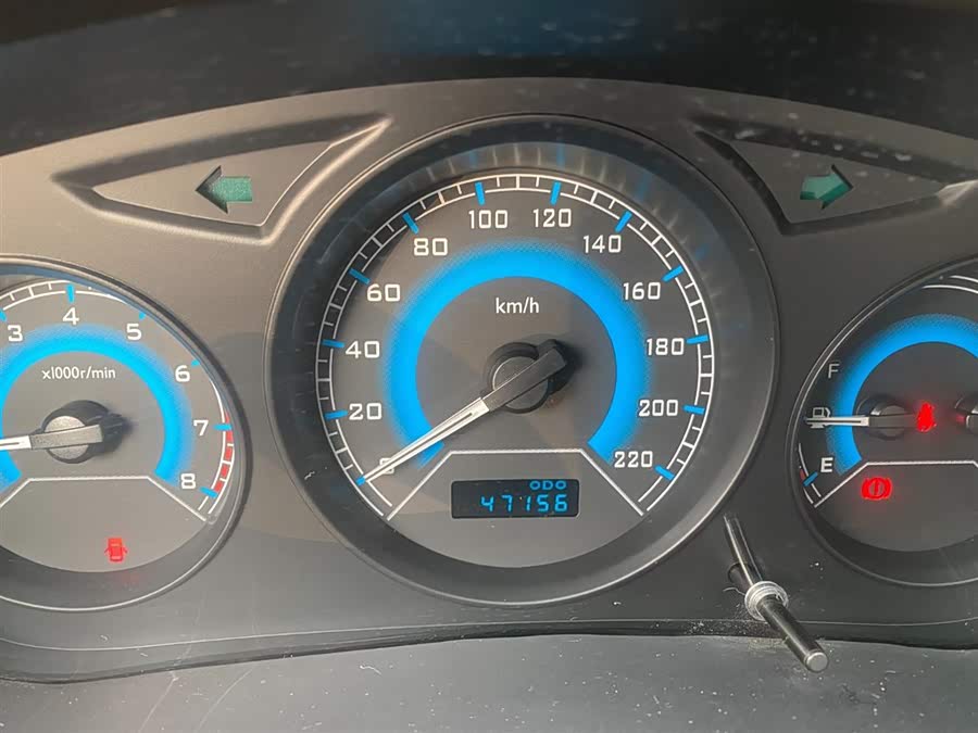 Soueast V3 Lingyue 2019 #12 Soueast V3 Lingyue 2019 car image #12