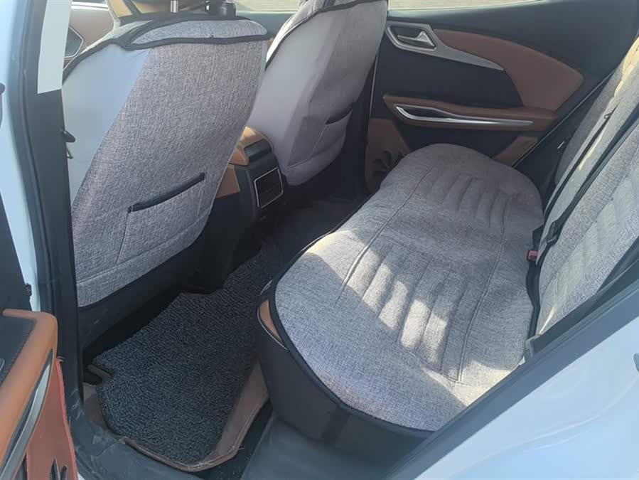 Zotye T300 2018 image de voiture #12