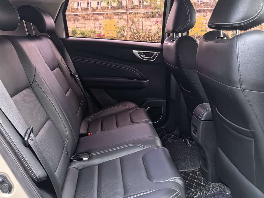 GEELY Vision X3 2019 car image #12