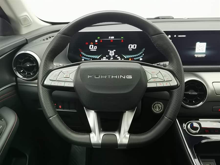 Forthing T5 EVO 2021 car image #12