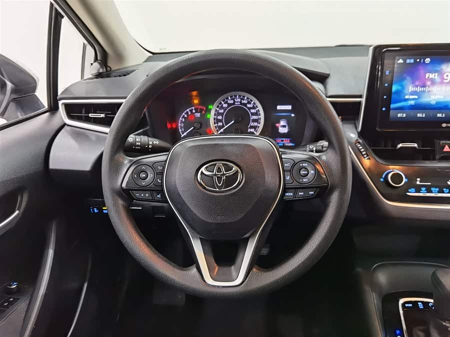 Toyota Corolla 2020 car image #12