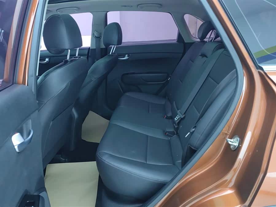 Kia Stonic 2016 imagen de coche #12