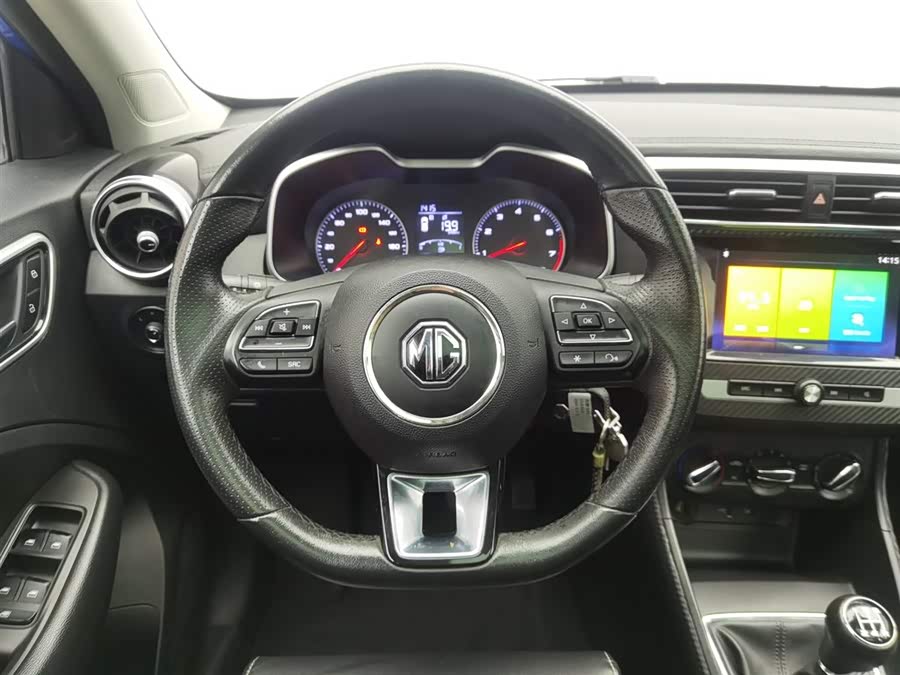 MG ZS 2017 car image #12