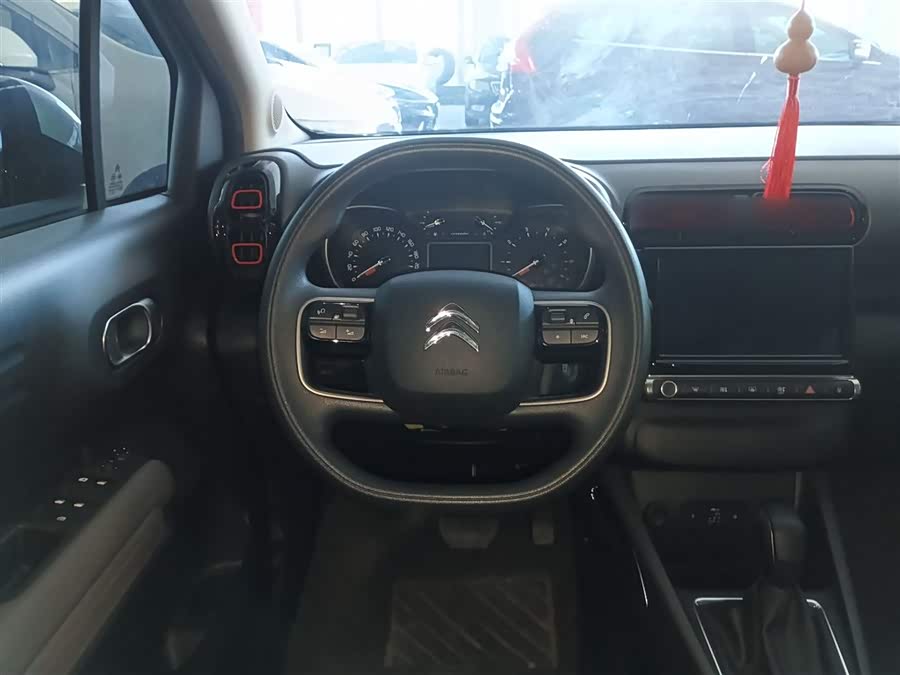 Citroen C4 AIRCROSS 2019 car image #12