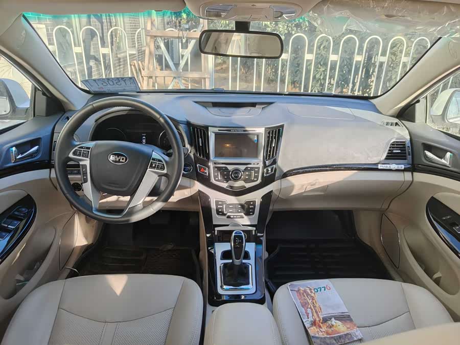 BYD e5 2018 #12 BYD e5 2018 car image #12