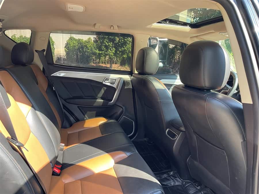 GEELY Vision X6 2016 car image #12