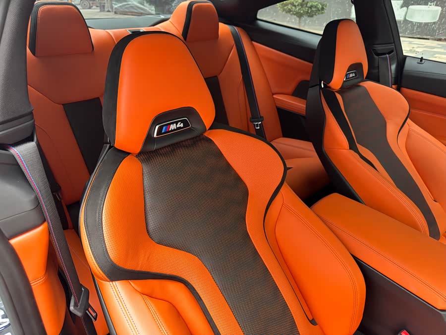 BMW M4 2024 imagem de carro #12