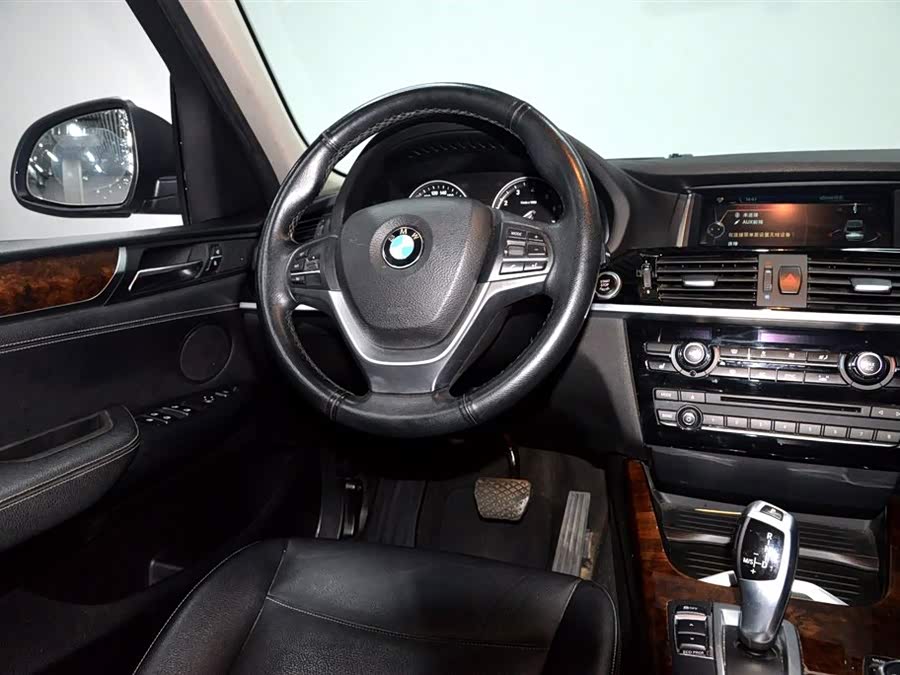 BMW X3 (Imported) 2016 صورة سيارة #12