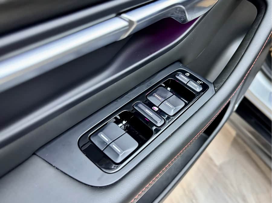 Xpeng P7 2023 #12 Xpeng P7 2023 immagine di auto #12