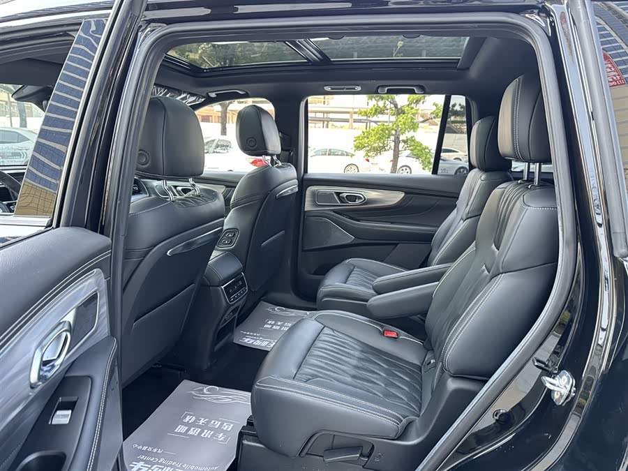 GAC Trumpchi GS8 2022 car image #12