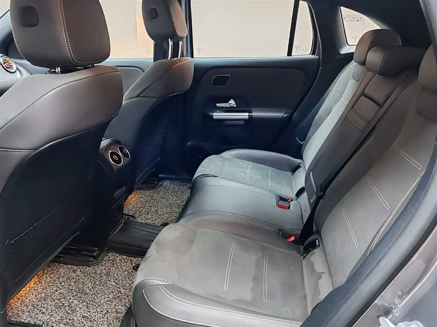 Mercedes-Benz EQA Class 2022 immagine di auto #12