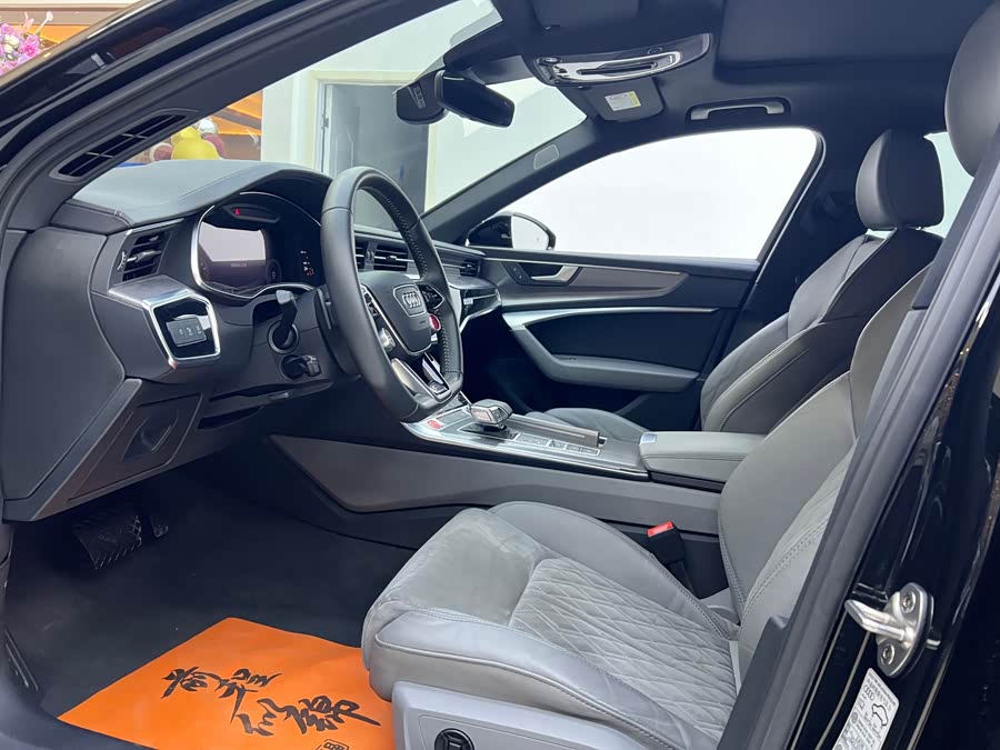 Audi A6L 2020 car image #12