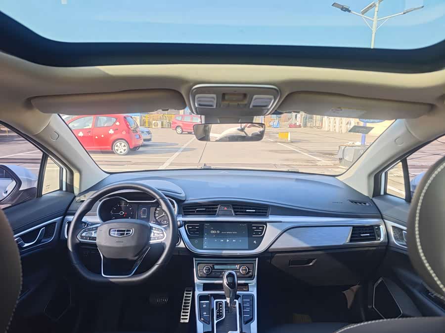 GEELY 2019 car image #12