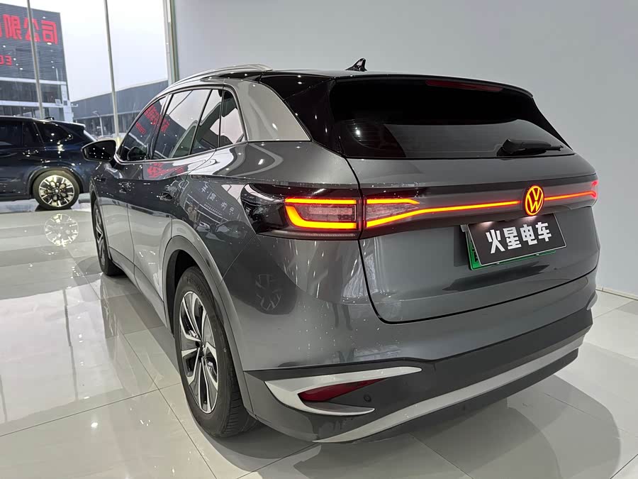 Volkswagen ID.4 X 2024 immagine di auto #12