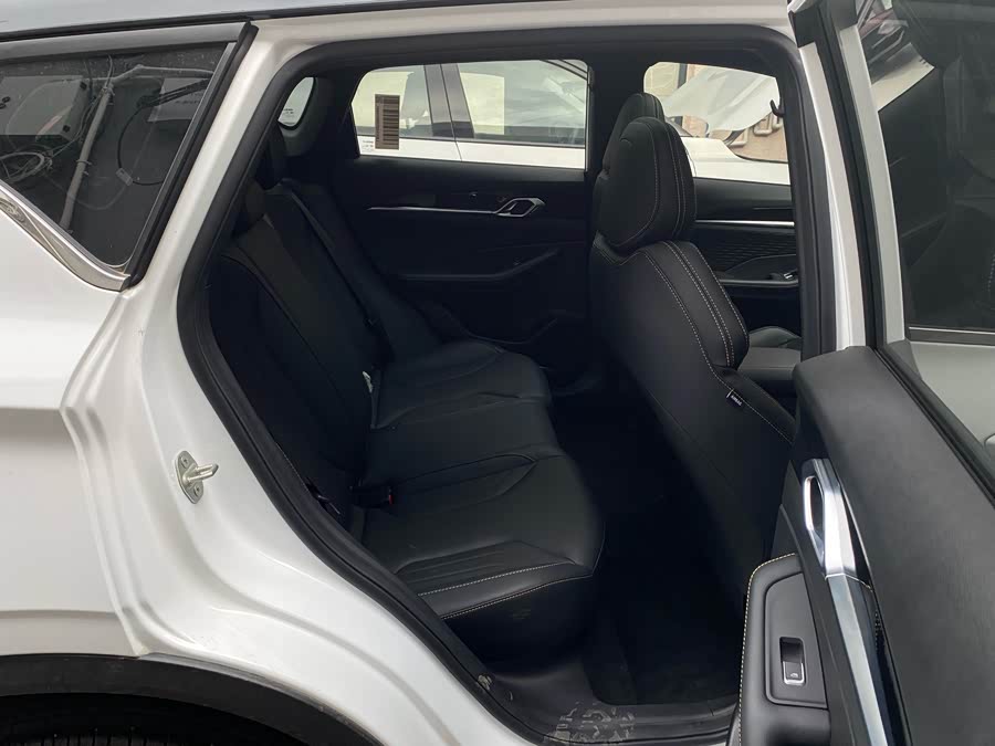 GEELY Coolray 2019 #12 GEELY Coolray 2019 car image #12