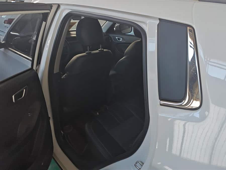 Chery 2018 car image #12