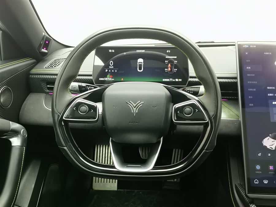 哪吒汽车 哪吒GT 2023 汽车图片 #12