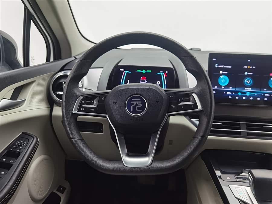 BYD Yuan Pro 2022 #12 BYD Yuan Pro 2022 car image #12