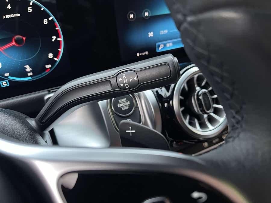 Mercedes-Benz GLB Class 2022 #12 Mercedes-Benz GLB Class 2022 car image #12